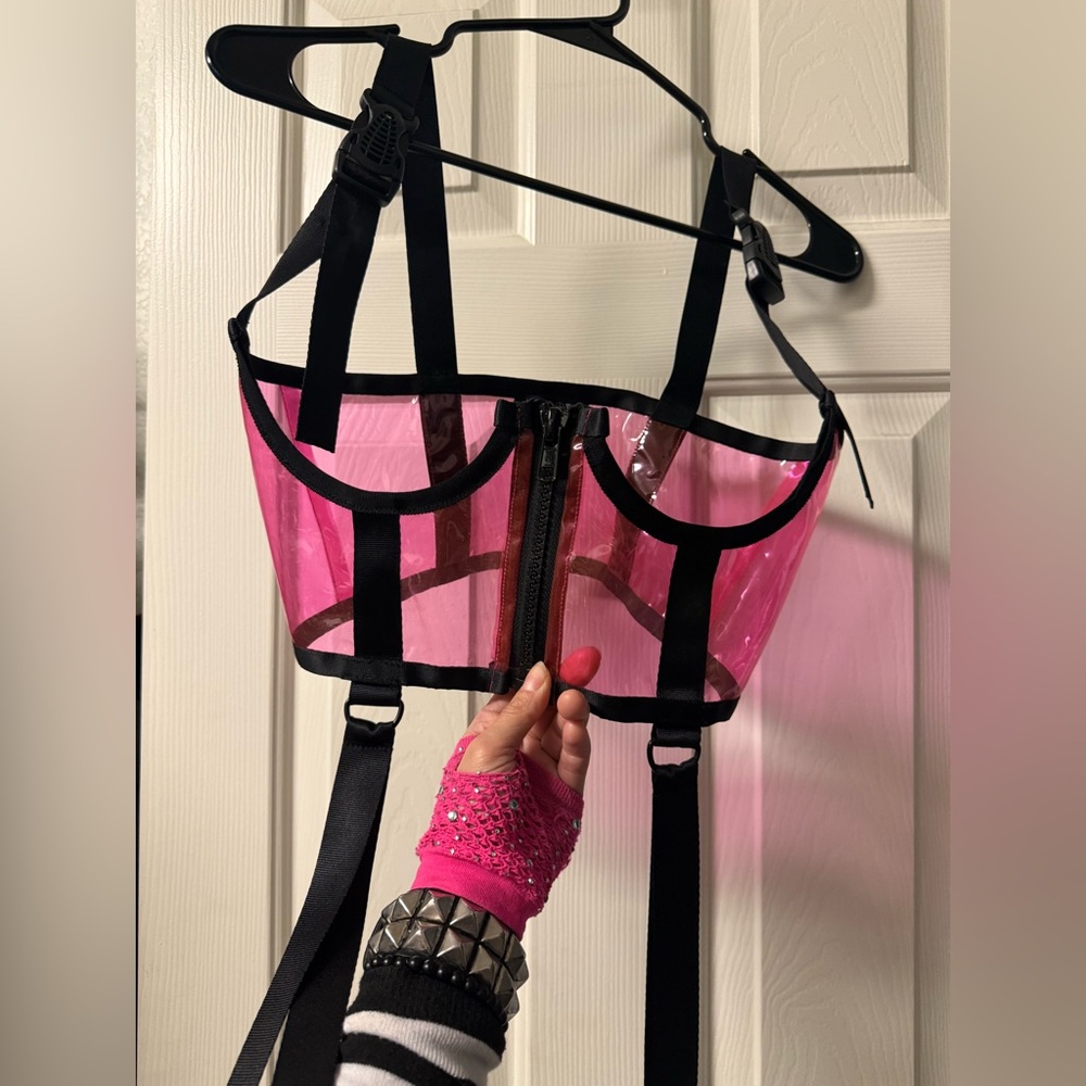 Amazing pink vinyl clear underbust widow